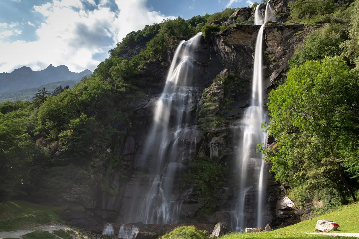Die Wasserfälle von Acquafraggia bei Chiavenna